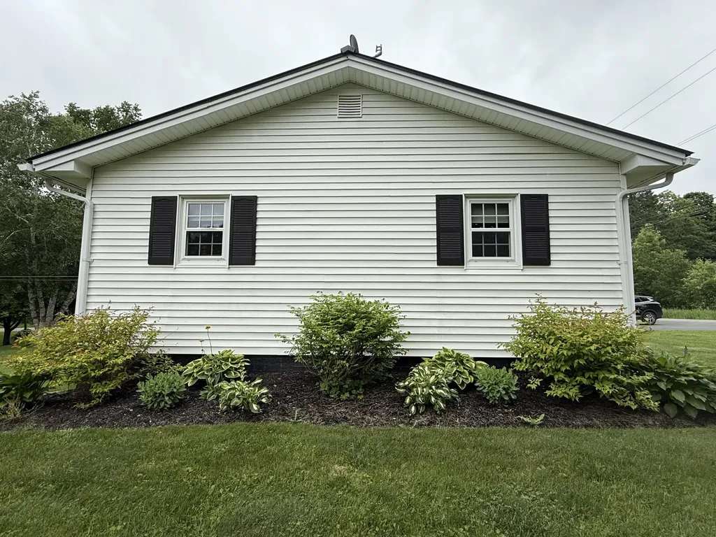 215 S Oakfield Road Linneus ME 04730