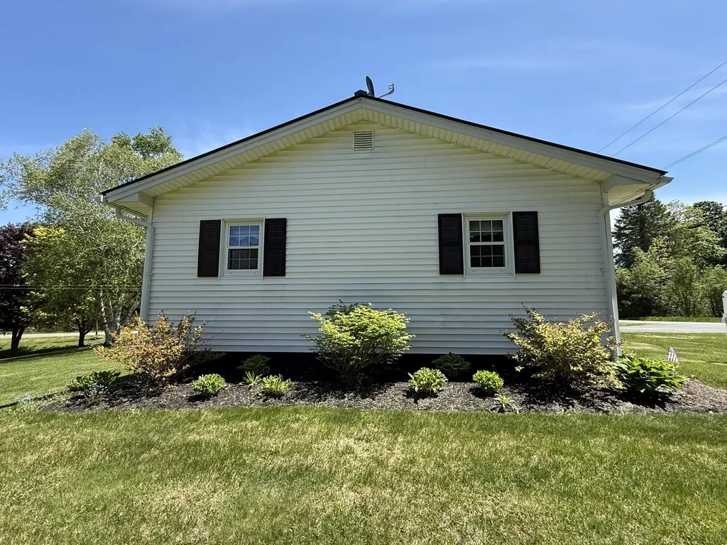 215 S Oakfield Road Linneus ME 04730