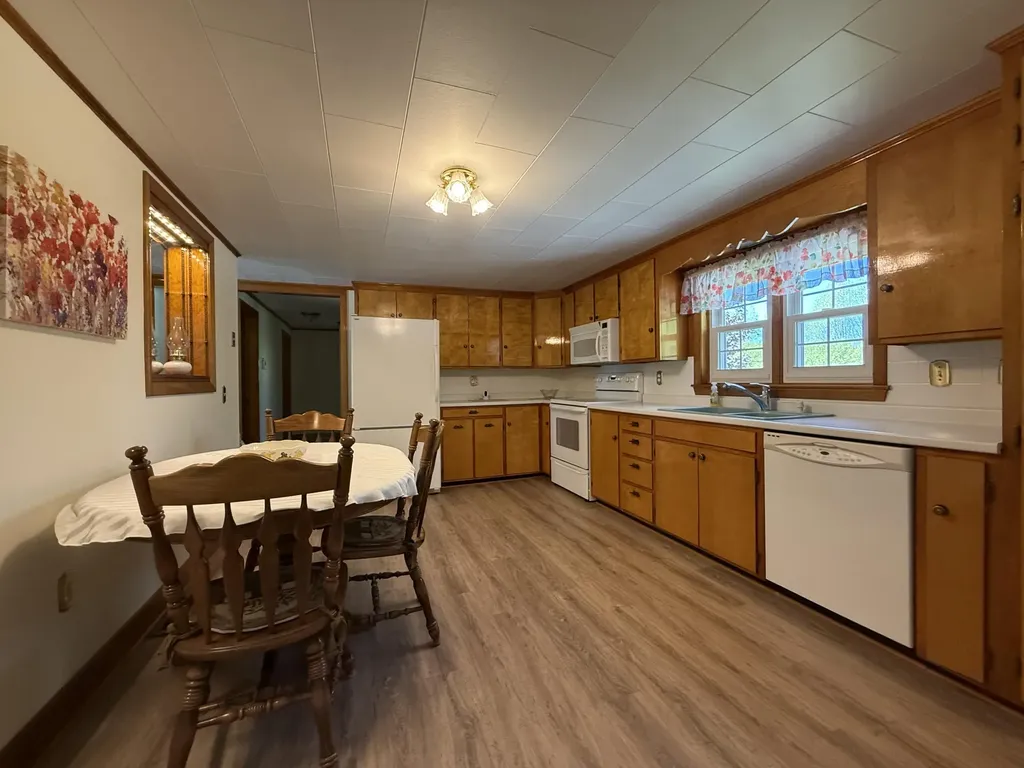215 S Oakfield Road Linneus ME 04730
