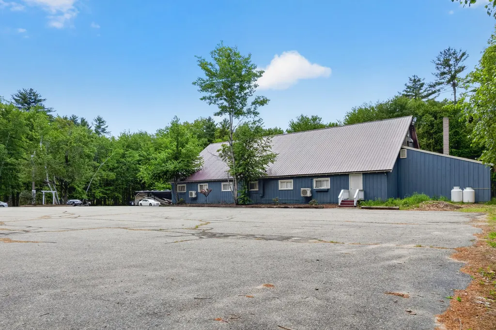 62 Chicopee Road Buxton ME 04093
