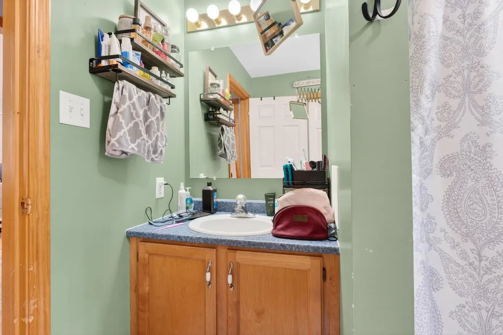 62 Chicopee Road Buxton ME 04093