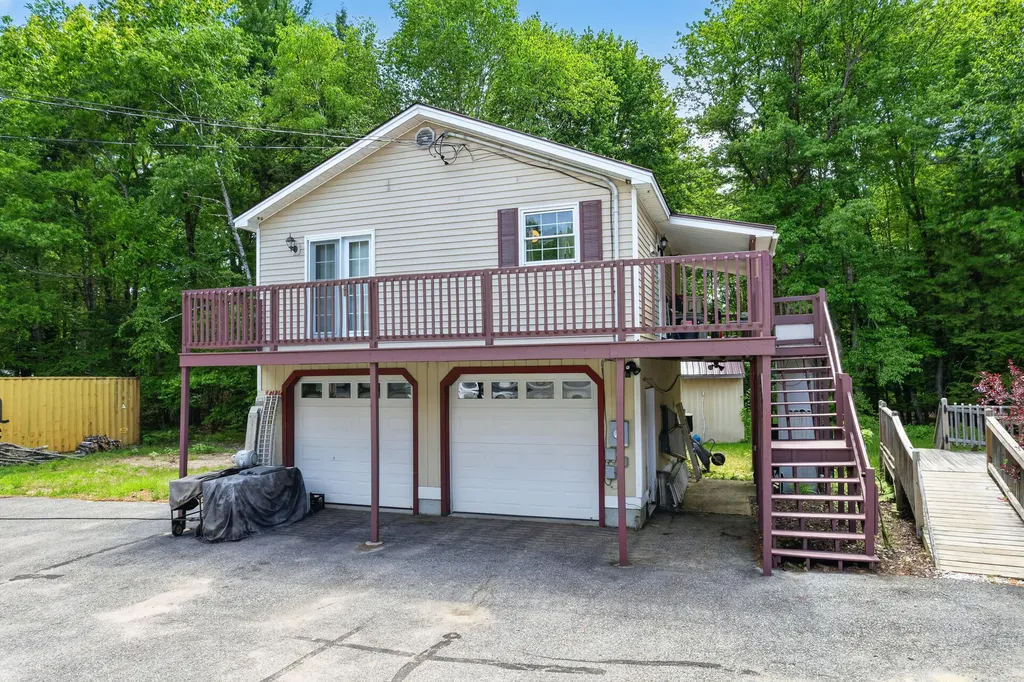 62 Chicopee Road Buxton ME 04093