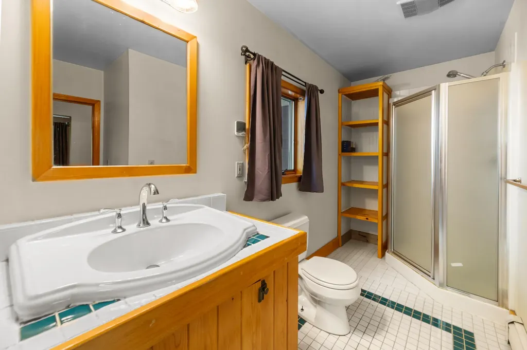 222 Brunswick Road Richmond ME 04357