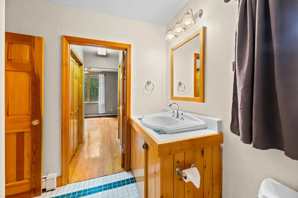 222 Brunswick Road Richmond ME 04357