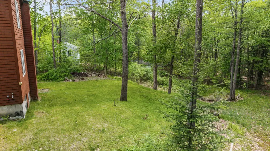 222 Brunswick Road Richmond ME 04357