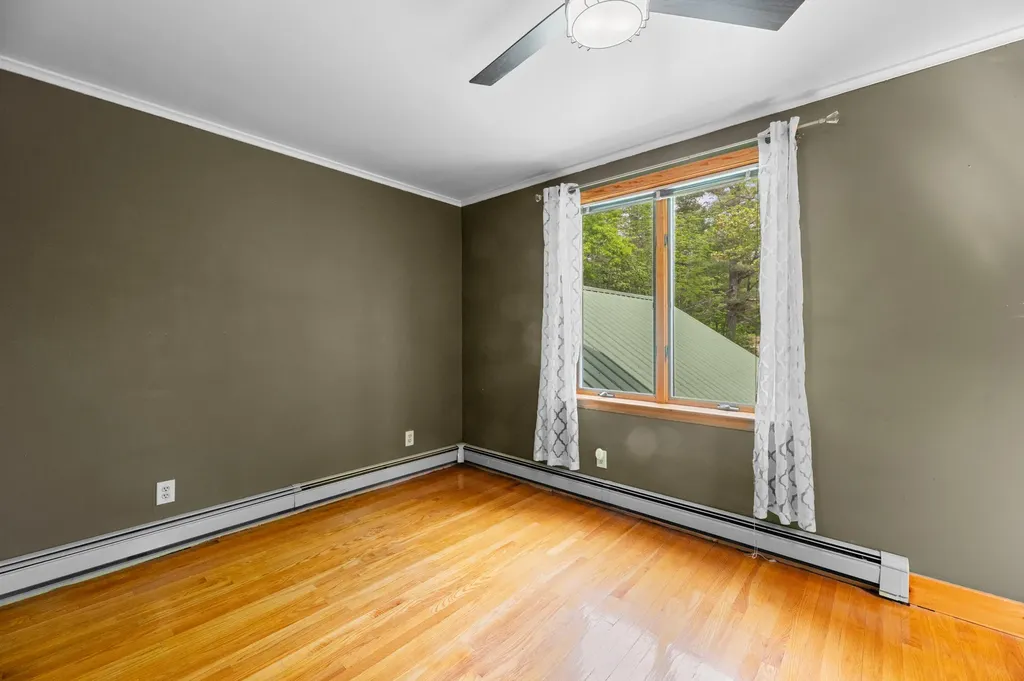222 Brunswick Road Richmond ME 04357