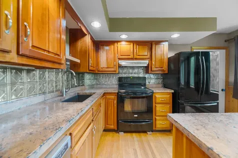 222 Brunswick Road Richmond ME 04357
