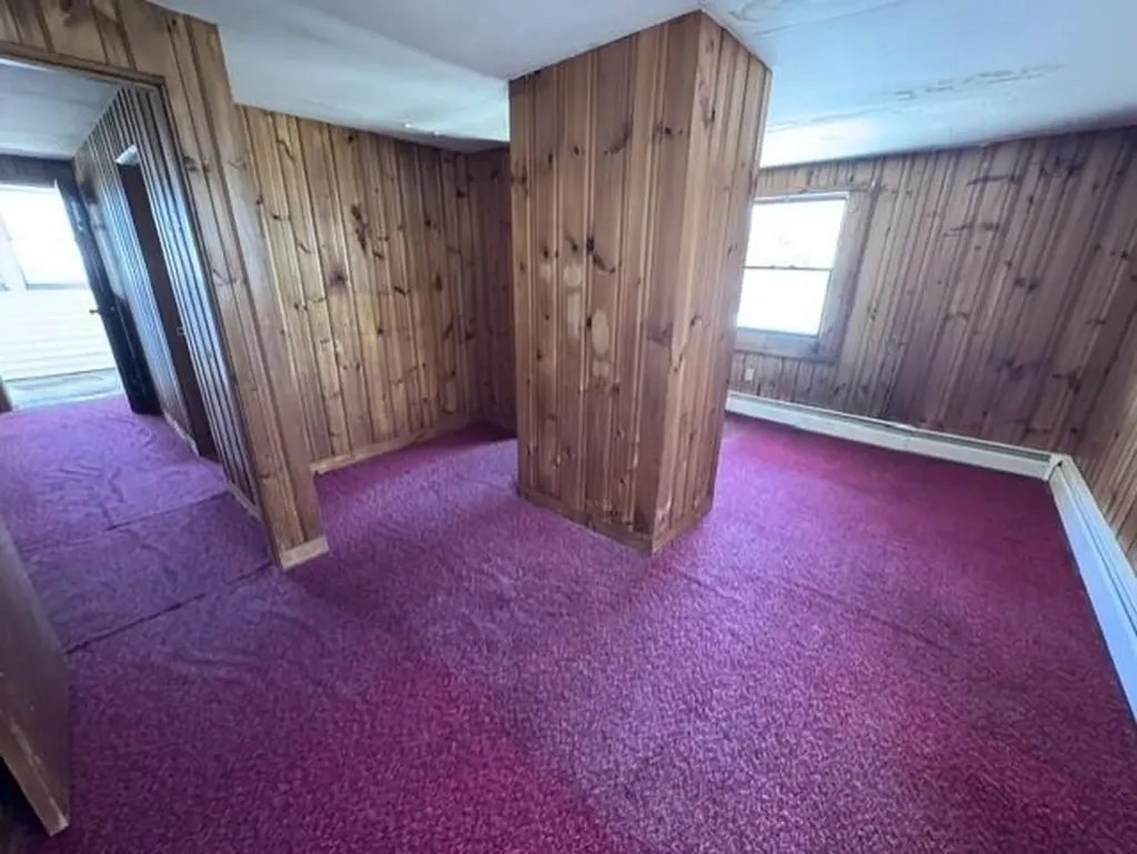 31 Sunset Avenue Saco ME 04072