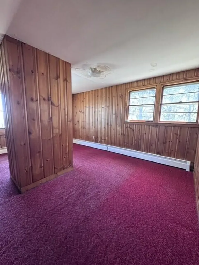 31 Sunset Avenue Saco ME 04072