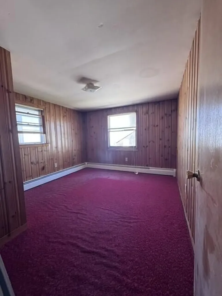 31 Sunset Avenue Saco ME 04072