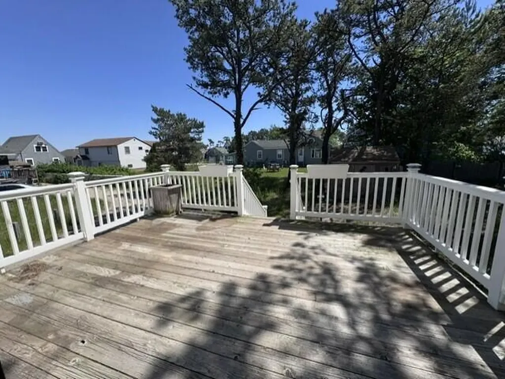 31 Sunset Avenue Saco ME 04072