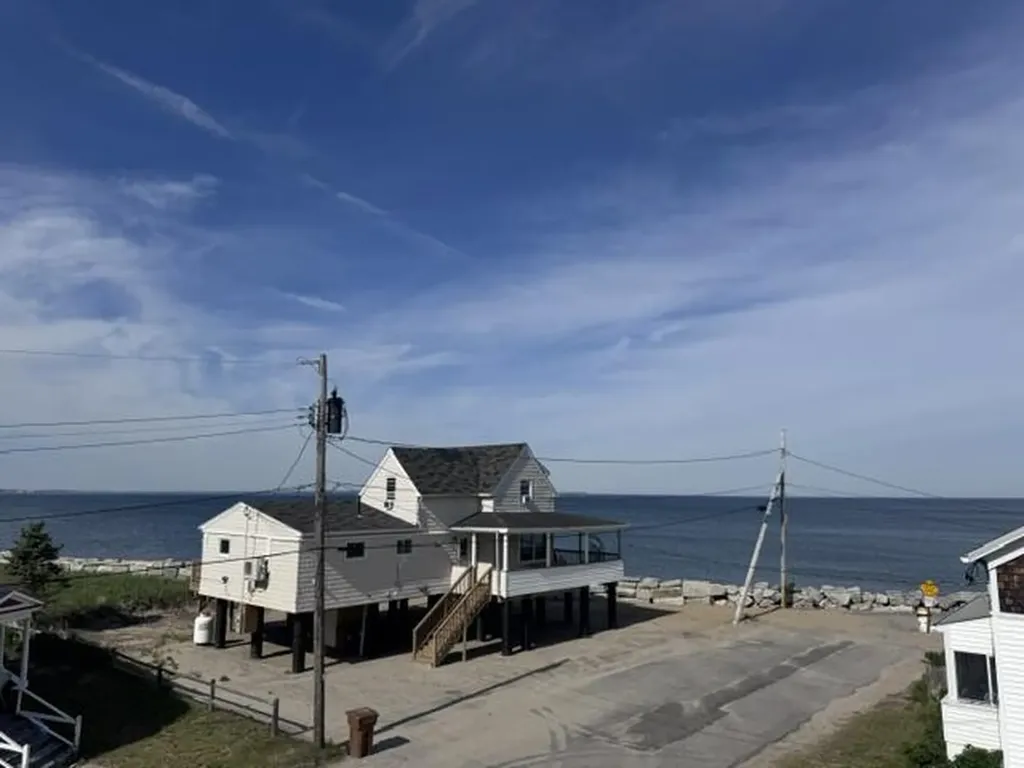 31 Sunset Avenue Saco ME 04072