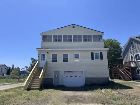 31 Sunset Avenue Saco ME 04072