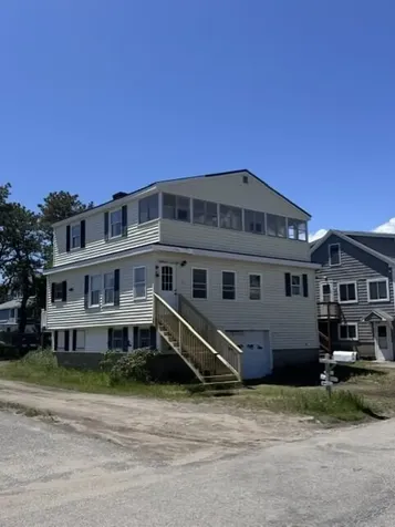 31 Sunset Avenue Saco ME 04072