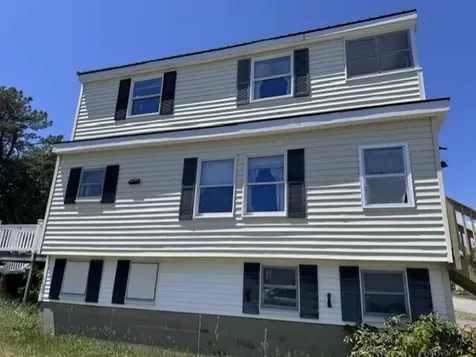 31 Sunset Avenue Saco ME 04072