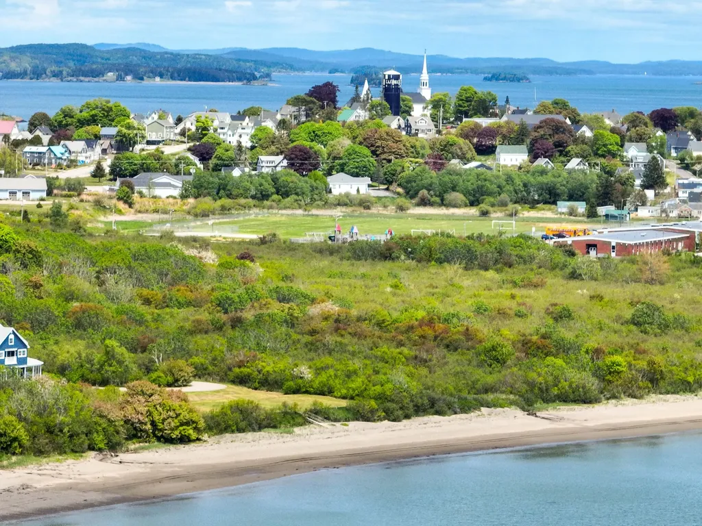Tbd Easy Street Lubec ME 04652