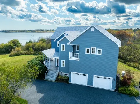 20 Easy Street Lubec ME 04652