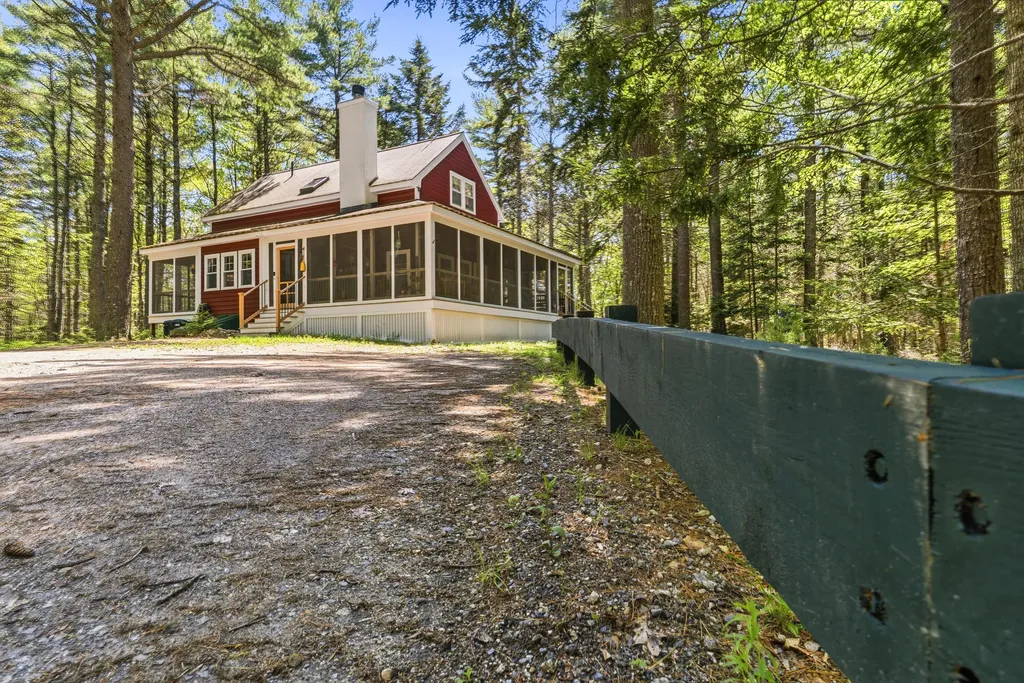 23 Peacock Lane Georgetown ME 04548