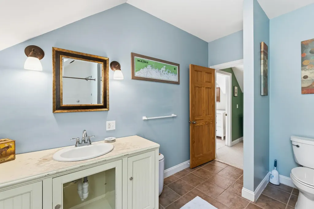 23 Peacock Lane Georgetown ME 04548