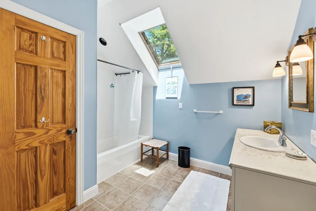 23 Peacock Lane Georgetown ME 04548