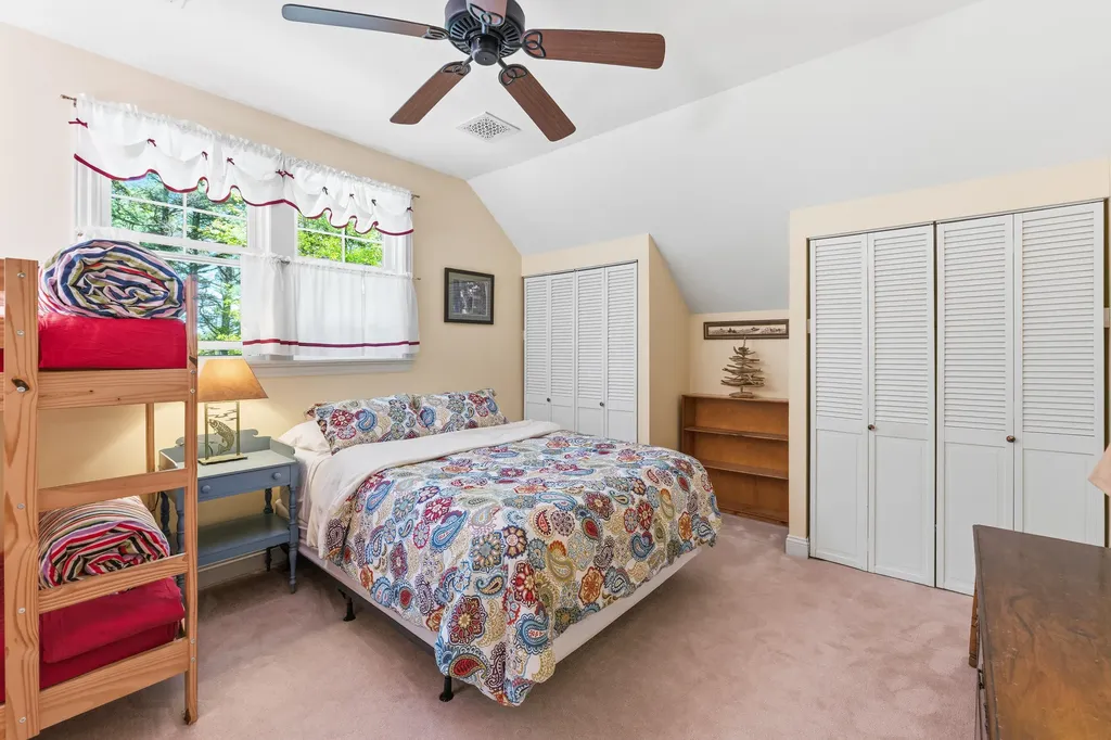 23 Peacock Lane Georgetown ME 04548