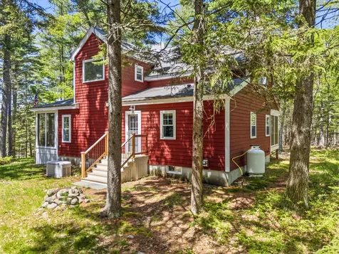 23 Peacock Lane Georgetown ME 04548