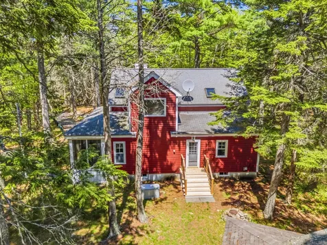 23 Peacock Lane Georgetown ME 04548