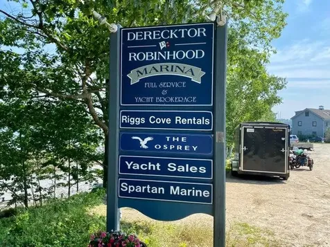 23 Peacock Lane Georgetown ME 04548