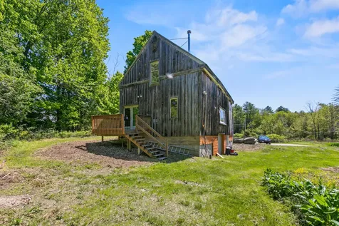 123 Lewiston Road Gray ME 04039