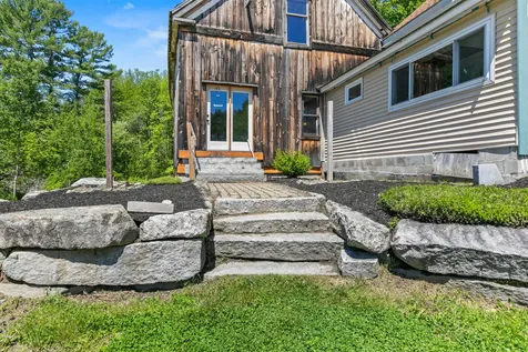 123 Lewiston Road Gray ME 04039