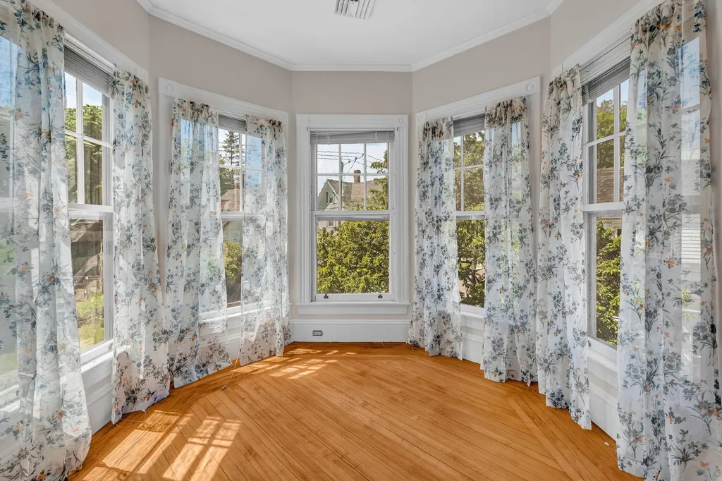 47 Masonic Street Rockland ME 04841