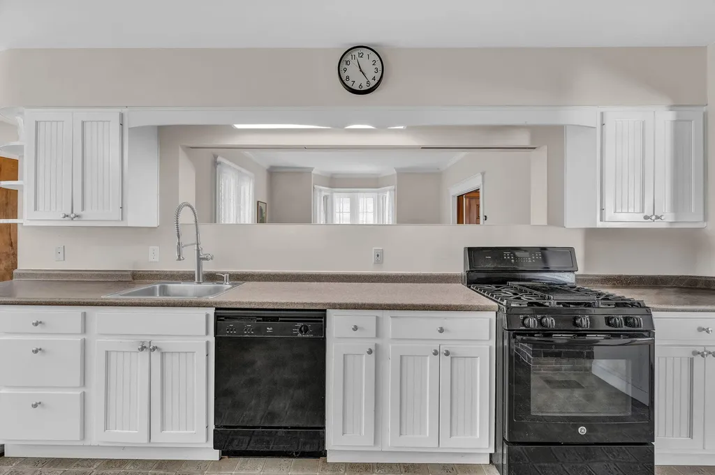 47 Masonic Street Rockland ME 04841