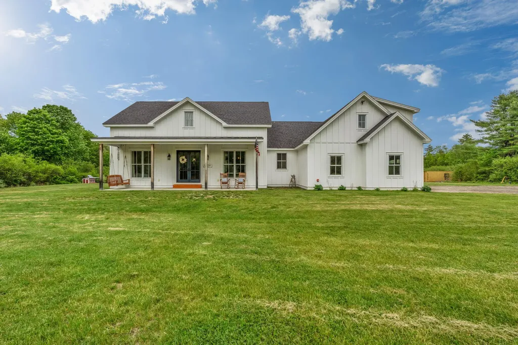 144 Hurricane Road Gorham ME 04038