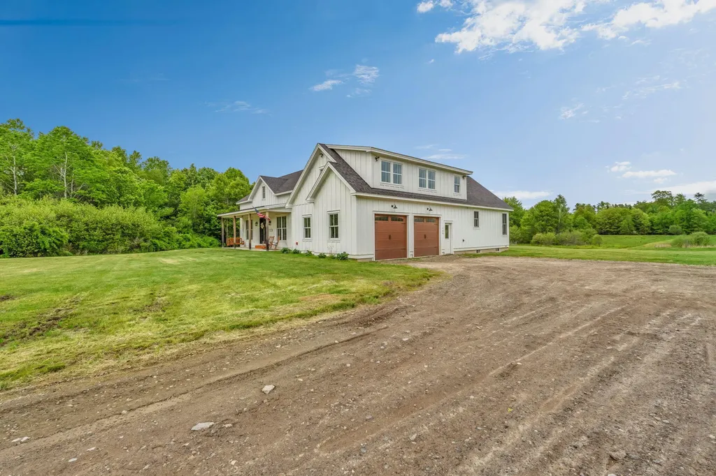 144 Hurricane Road Gorham ME 04038