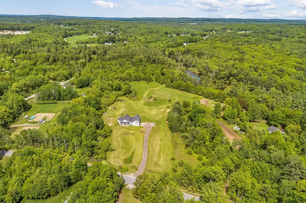 144 Hurricane Road Gorham ME 04038