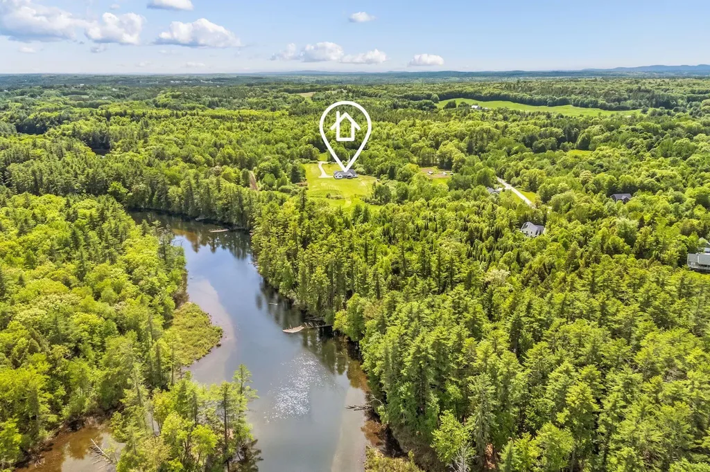 144 Hurricane Road Gorham ME 04038