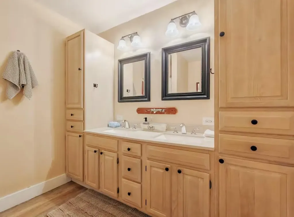 349 Douglas Highway Lamoine ME 04605
