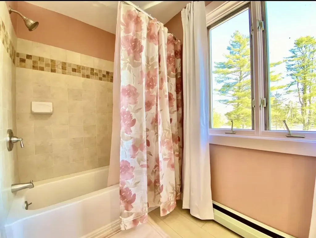 349 Douglas Highway Lamoine ME 04605