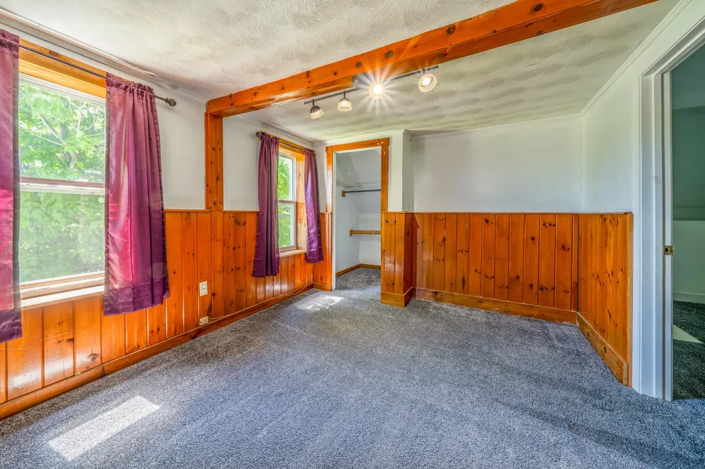177 Lebanon Road Winterport ME 04496