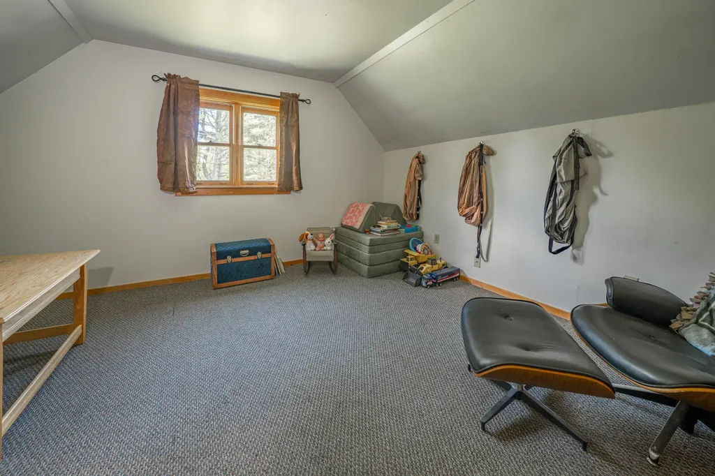 177 Lebanon Road Winterport ME 04496