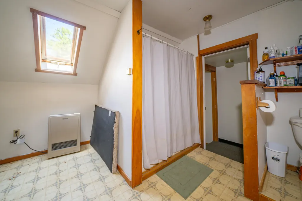 177 Lebanon Road Winterport ME 04496