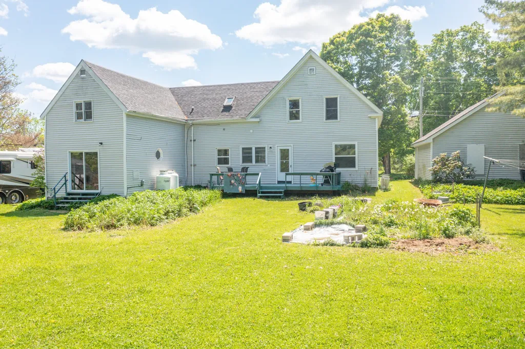 177 Lebanon Road Winterport ME 04496