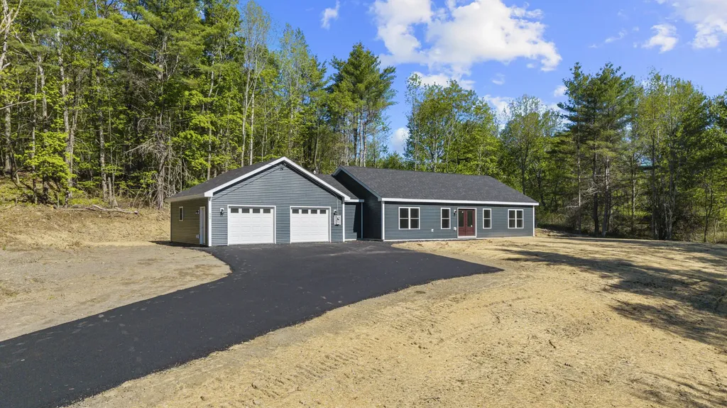 940 Webber Pond Road Vassalboro ME 04989