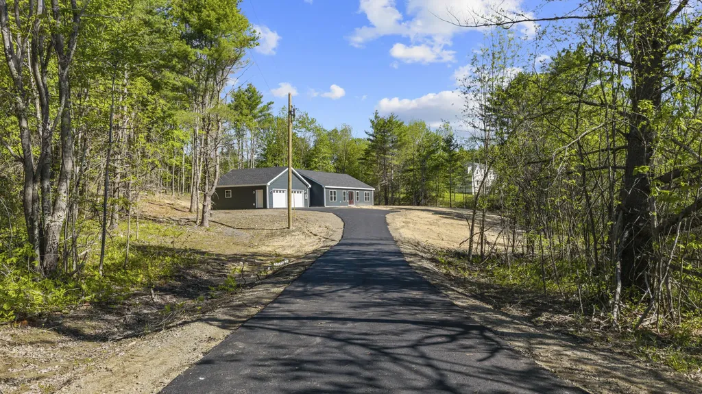 940 Webber Pond Road Vassalboro ME 04989