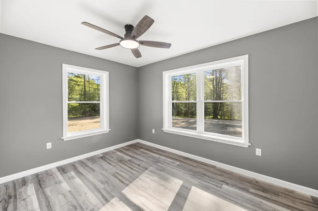 940 Webber Pond Road Vassalboro ME 04989