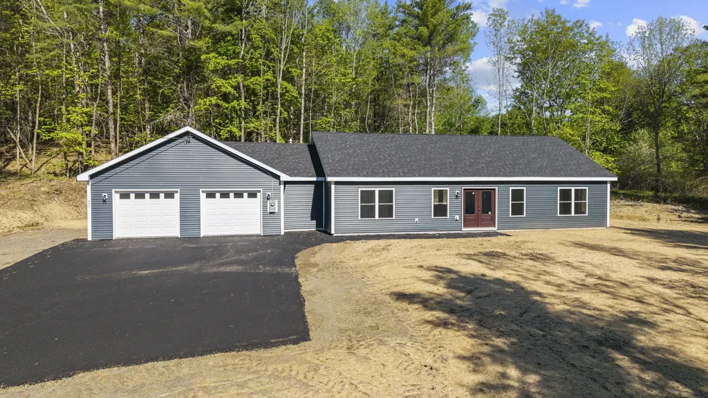 940 Webber Pond Road Vassalboro ME 04989