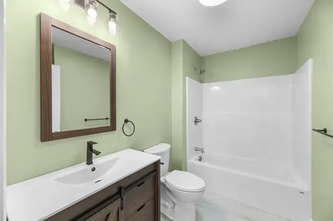 940 Webber Pond Road Vassalboro ME 04989