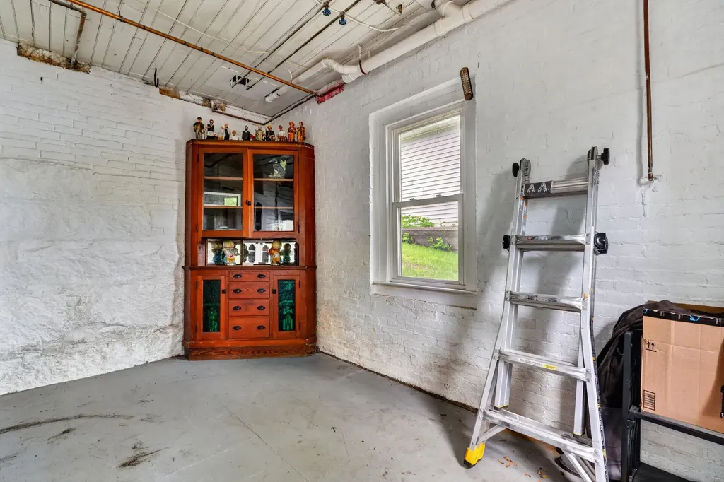 114 N Main Street Pittsfield ME 04967