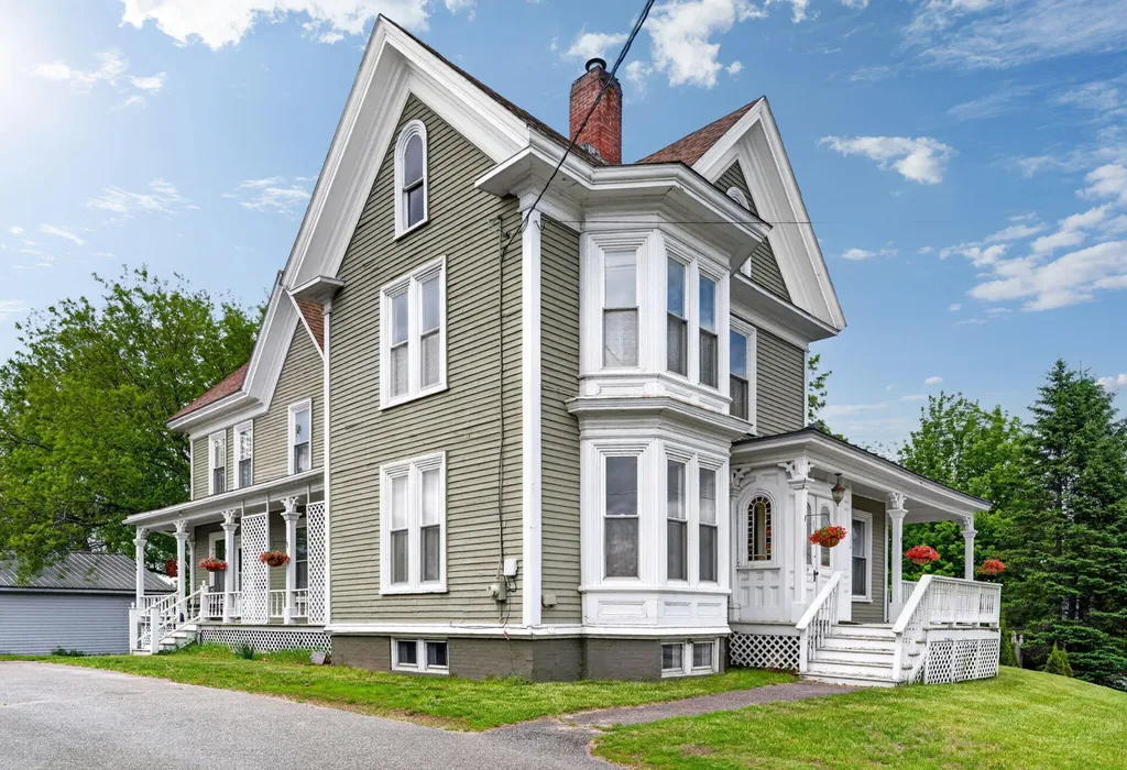 114 N Main Street Pittsfield ME 04967
