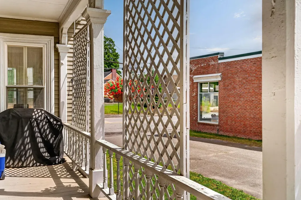 114 N Main Street Pittsfield ME 04967